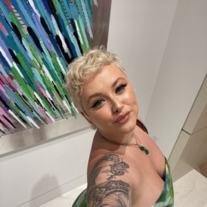 Jay, Wallace escorts