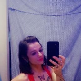 Milli, Friendswood escorts