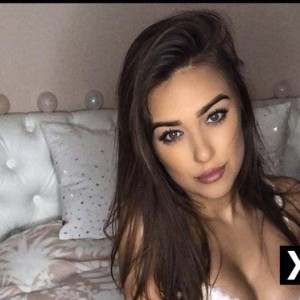 Amy, Emerald escorts