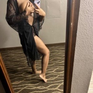 Miss Juicy, Strongsville escorts
