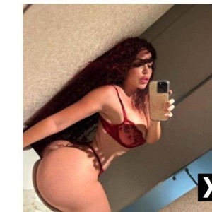 Victoria, Kelso escorts