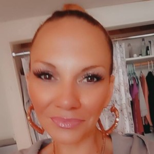 Cierra, Maple Grove escorts