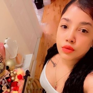Yoqua, Malden escorts