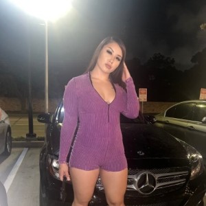 Prada, Wyldwood escorts