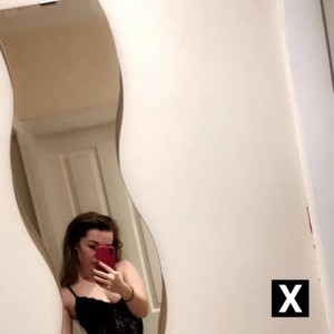 EMILY, Chesterfield escorts