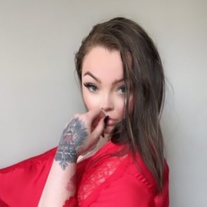 Khloe, Charleston escorts