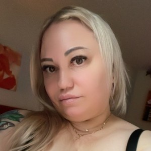 Alicia, Emden escorts