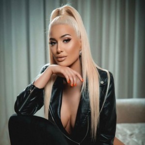 Linda, Bernau escorts