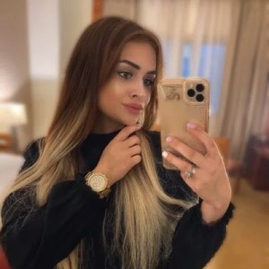 Maya, Chennai escorts