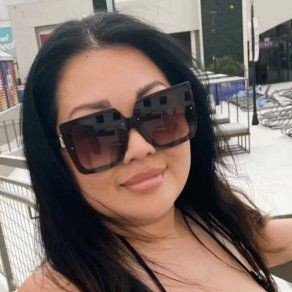 Lily, Bath escorts