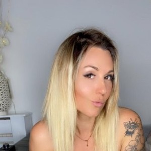 Your next door girl, South Lake Tahoe escorts