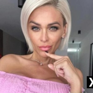 Larisa, Dingwall escorts