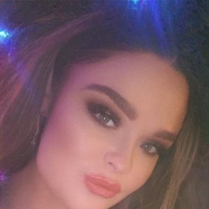 Liane, Lyneham escorts