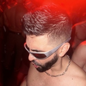 Matias - Latino cariñoso, mas ACTIVO pero sin problema con cualquier práctica de juego de roles, pollon y muy caliente., Barcelona escorts