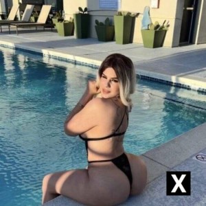 Alaina, Paradise escorts