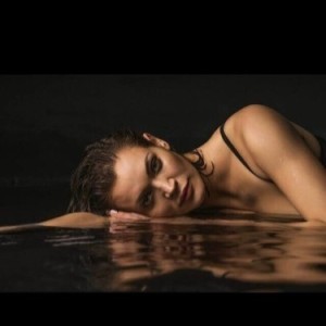 Tay, Chalcis escorts