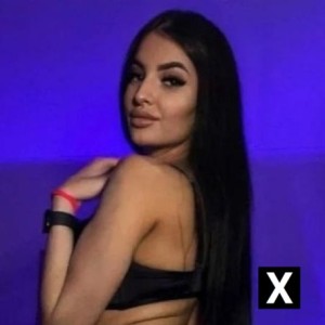 Carla, Greenwich escorts