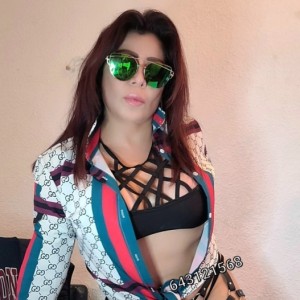 Nicol, Reus escorts