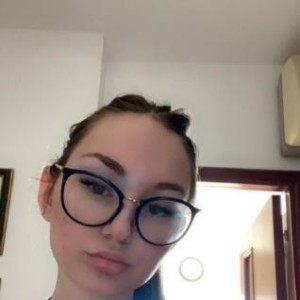 Daisy, Hanover escorts