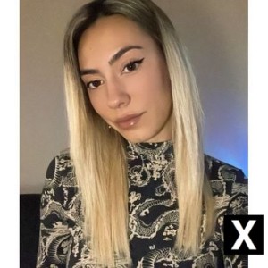 Sara, Romiley escorts