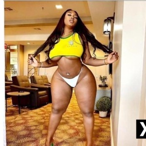 AMINA, Edwalton escorts