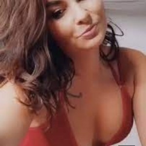 Lena, Cournon-D'Auvergne escorts