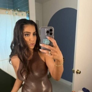 Miranda, Valence escorts