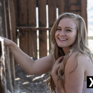 Mia, Lakeville escorts