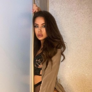 Inna, Abbey Road escorts