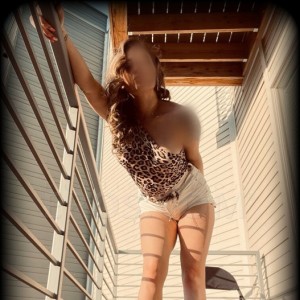 Chloe, Chadron escorts