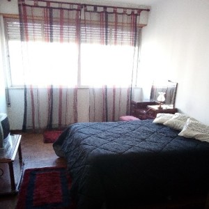 ALUGA QUARTO EM LEIRIA 965271693, Leiria escorts