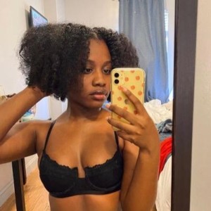 Linda, Petersburg escorts