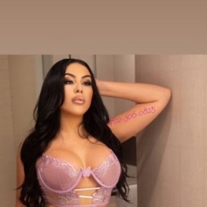 Alexa, Manor escorts