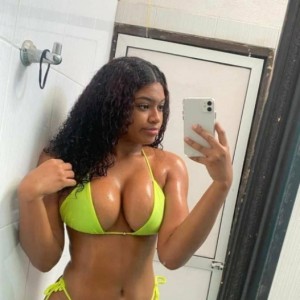 Cindy - MUY SIMPATICA, CARIÑOSA, EDUCADA, Amurrio escorts