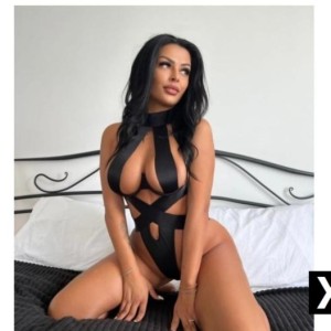 TANIA, Forres escorts