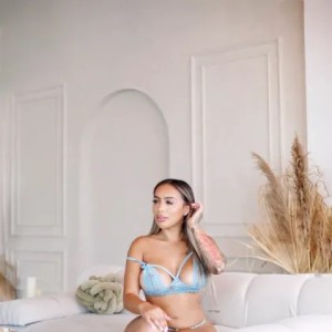 Celine, Glendora escorts