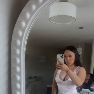Angelina Lee, Malvern escorts