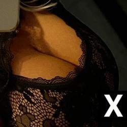 Pamela, Uddingston escorts