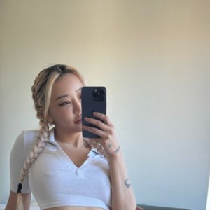 Kiria, Göttingen escorts
