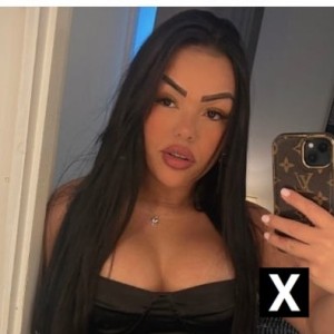 Yara, Falkirk escorts