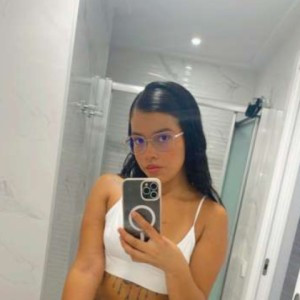 Camila, Vitoria-Gasteiz escorts