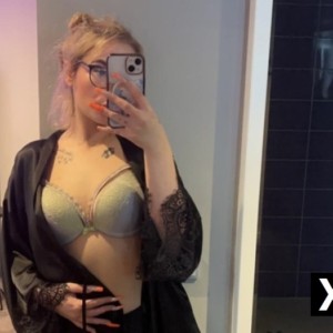 Anisa, Alsdorf escorts