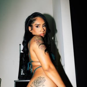 Kimbella, Bealeton escorts