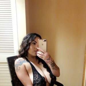 Vanessa, Willows escorts