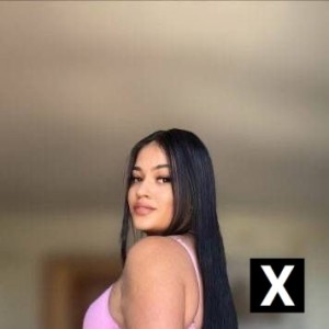 Sonia, Torrance escorts
