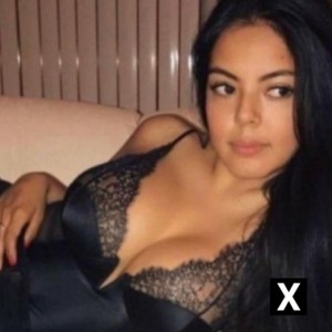CELINE, East Kilbride escorts