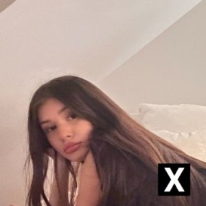 Raziehii, Ostend escorts