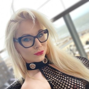 Tina, Molenbeek-Saint-Jean escorts