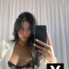 Jasmine, Cardiff escorts