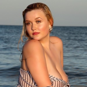 Kennedy, Columbia SC escorts